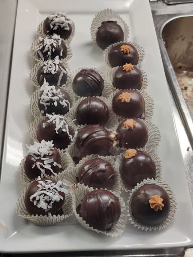 Ice Cream Shop «FROST a Gelato Shoppe Gilbert», reviews and photos, 2150 E Williams Field Rd #120, Gilbert, AZ 85295, USA