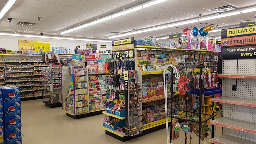 Discount Store «Dollar General», reviews and photos, 1692 Country Club Plaza Dr, St Charles, MO 63303, USA