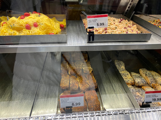 Supermarket «Roche Bros.», reviews and photos, 8 Summer St, Boston, MA 02110, USA