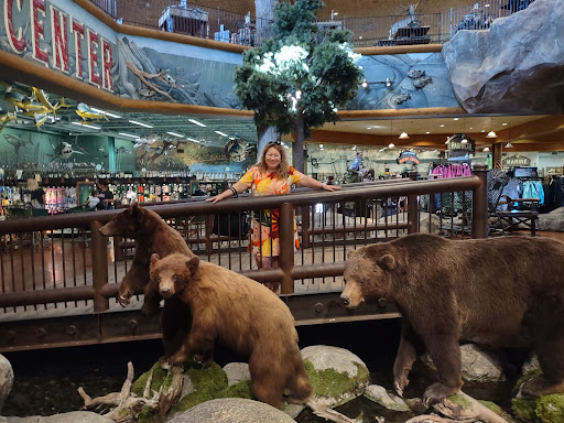 Sporting Goods Store «Bass Pro Shops», reviews and photos, 7777 Victoria Gardens Ln, Rancho Cucamonga, CA 91739, USA