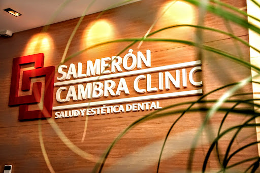 Clínica Dental Salmerón