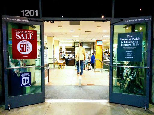 Book Store «Barnes & Noble», reviews and photos, 1201 3rd St, Santa Monica, CA 90401, USA