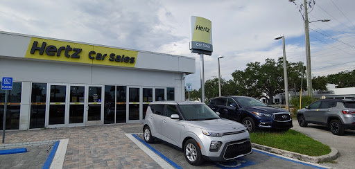 Used Car Dealer «Hertz Car Sales Tampa», reviews and photos, 11608 N Florida Ave, Tampa, FL 33612, USA