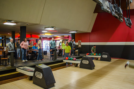 Bowling Alley «AMF Eastbrook Lanes», reviews and photos, 3500 Lake Eastbrook Blvd SE, Grand Rapids, MI 49546, USA