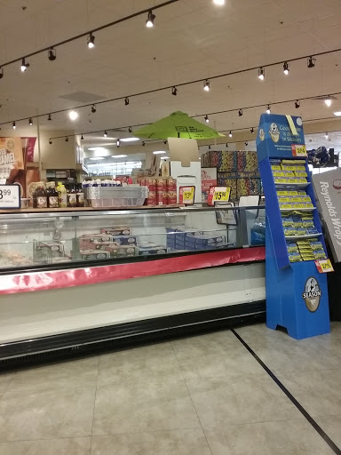 Grocery Store «Stop & Shop», reviews and photos, 60 Wall St, Huntington, NY 11743, USA