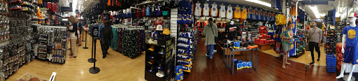 Sportswear Store «College Shop», reviews and photos, 2 Beach St, San Francisco, CA 94133, USA