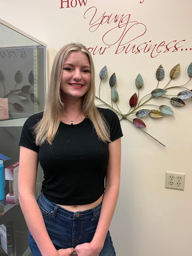 Hair Salon «Mane Attraction Hair Salon», reviews and photos, 1236 County Rd 1, Dunedin, FL 34698, USA