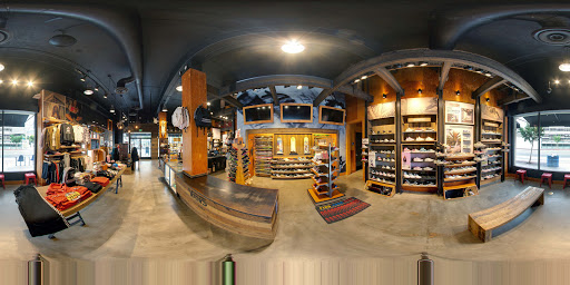 Shoe Store «Vans», reviews and photos, 400 Broadway, Santa Monica, CA 90401, USA