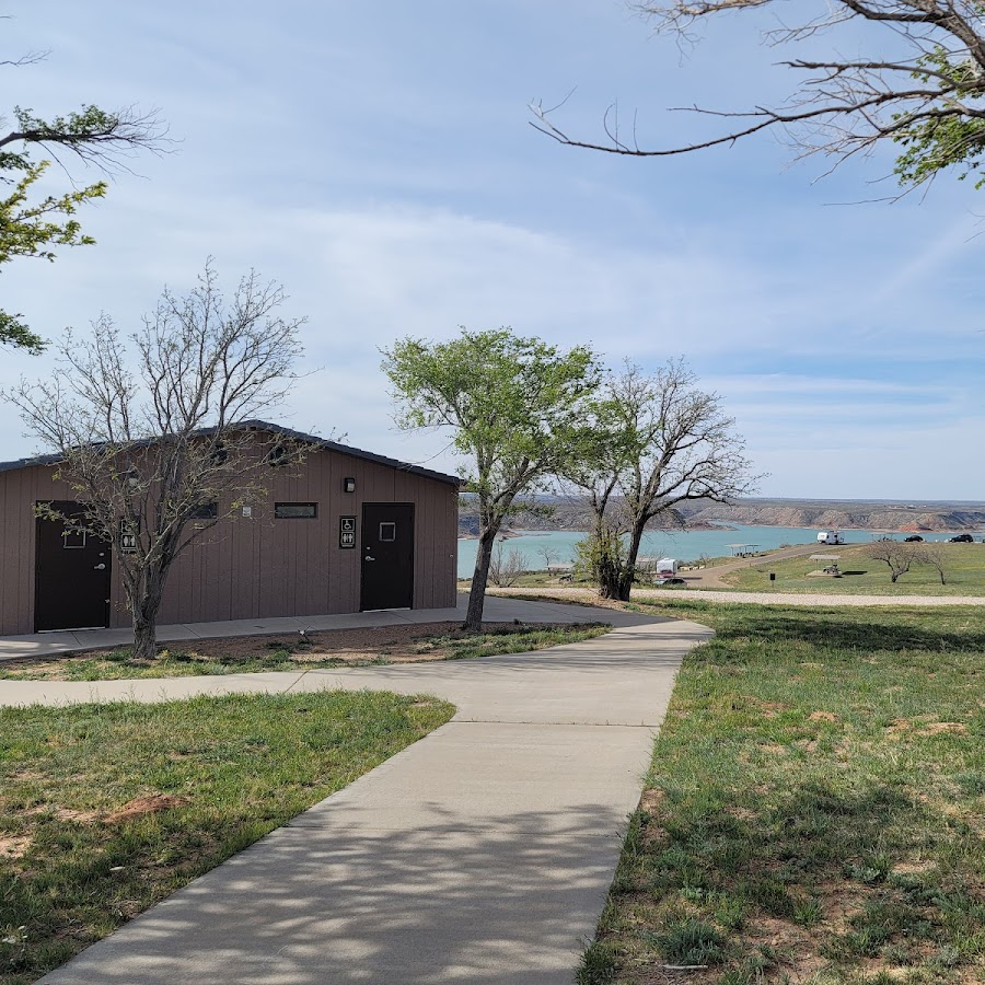 Fritch Fortress Campground