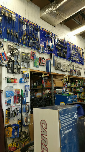 Auto Parts Store «NAPA Auto Parts - Genuine Parts Company», reviews and photos, 7921 Old Branch Ave, Clinton, MD 20735, USA
