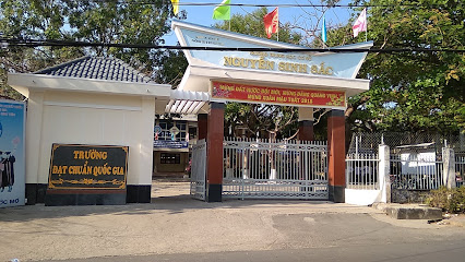Trường Thcs Nguyễn Sinh Sắc