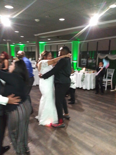 Country Club «Columbia Hills Golf & Swim Club», reviews and photos, 16200 E River Rd, Columbia Station, OH 44028, USA