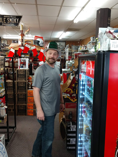 Liquor Store «West Kingsport Package Store», reviews and photos, 2217 W Stone Dr, Kingsport, TN 37660, USA