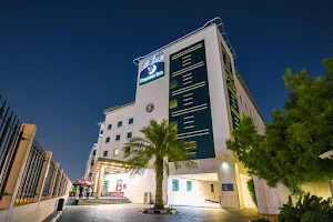 Premier Inn Dubai International Airport Hotel image