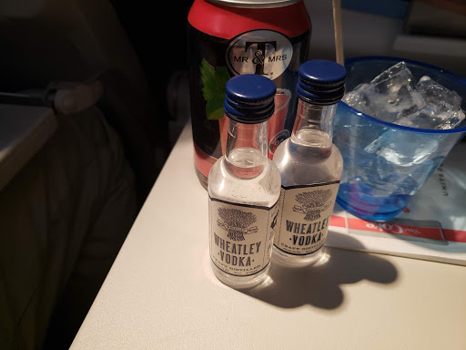 Liquor Store «Hackensack Liquor Store», reviews and photos, 500 S River St, Hackensack, NJ 07601, USA