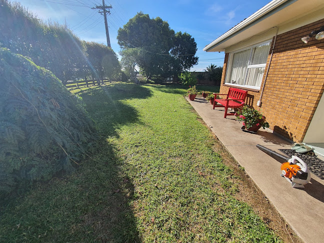 17 Midhurst Avenue, Henderson, Auckland 0612, New Zealand