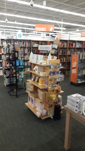 Used Book Store «2nd & Charles», reviews and photos, 12747 Jefferson Ave, Newport News, VA 23602, USA