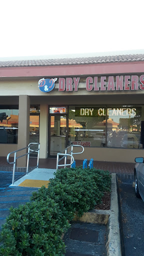 Dry Cleaner «D & Y Dry Cleaners», reviews and photos, 13607 SW 26th St, Miami, FL 33175, USA