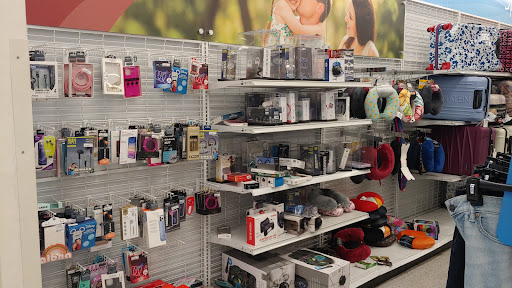 Clothing Store «Ross Dress for Less», reviews and photos, 20618 I-45, Spring, TX 77373, USA