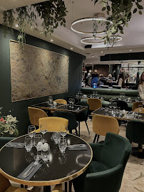 Atmosphère du Restaurant italien Les Jardins Contini à Paris - n°15