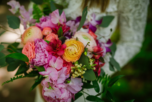 Florist «Florist Fire», reviews and photos, 716 S Village Cir, Tampa, FL 33606, USA