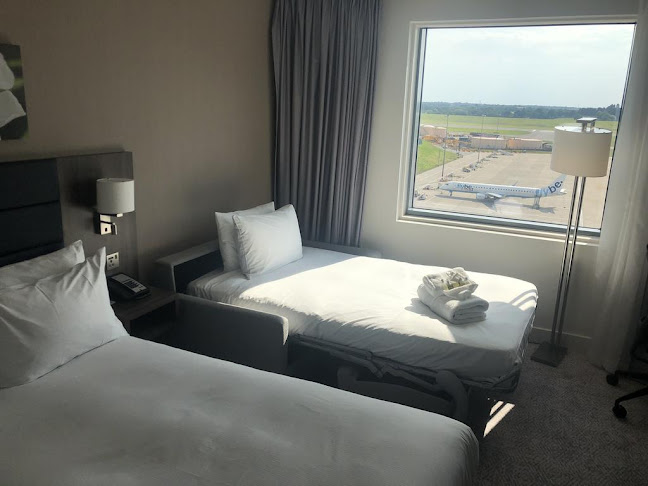 Comments and reviews of Hilton Garden Inn Birmingham Airport
