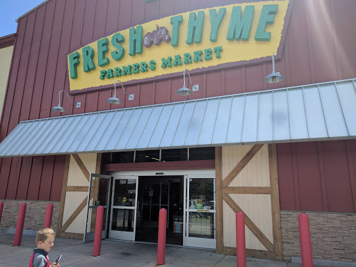 Grocery Store «Fresh Thyme Farmers Market- Alamo/Oakley», reviews and photos, 3321 Alamo Ave, Cincinnati, OH 45209, USA