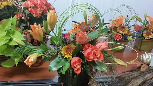 Florist «Everything Floral», reviews and photos, 543 E Main St, East Dundee, IL 60118, USA