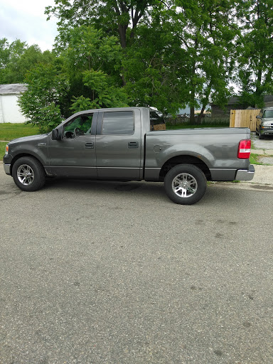 Used Car Dealer «MVP Auto Sales», reviews and photos, 717 Riverview Dr, Kalamazoo, MI 49048, USA