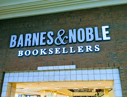 Book Store «Barnes & Noble», reviews and photos, 3 S Tunnel Rd, Asheville, NC 28805, USA