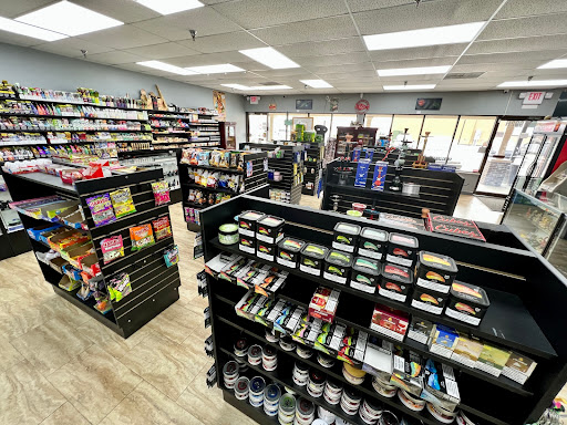 Tobacco Shop «Smoke Hut Smoke Shop», reviews and photos, 11902 Blue Ridge Boulevard g, Grandview, MO 64030, USA