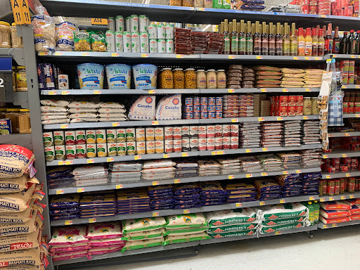 Department Store «Walmart Supercenter», reviews and photos, 9300 NW 77th Ave, Hialeah Gardens, FL 33016, USA