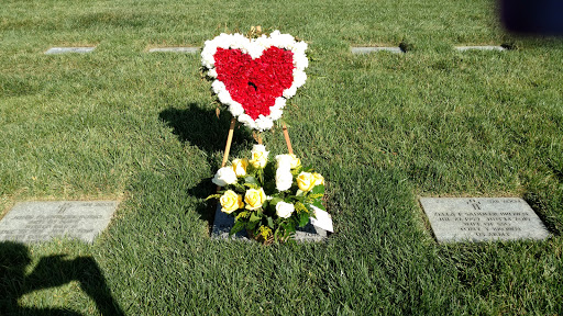 Florist «Bloomingtons #1 Florist», reviews and photos, 11700 Cedar Ave, Bloomington, CA 92316, USA