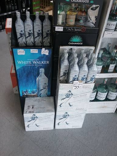 Liquor Store «Liquor Junction», reviews and photos, 345 Washington St #16, Woburn, MA 01801, USA