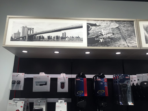 Bicycle Store «Trek Bicycle Store», reviews and photos, 1706 Eagan Rd, Madison, WI 53704, USA