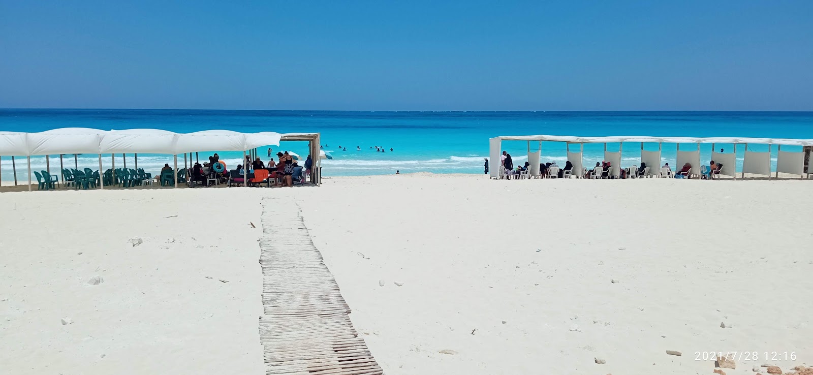 Fotografija Nosour Al Abyad Beach udobje območja