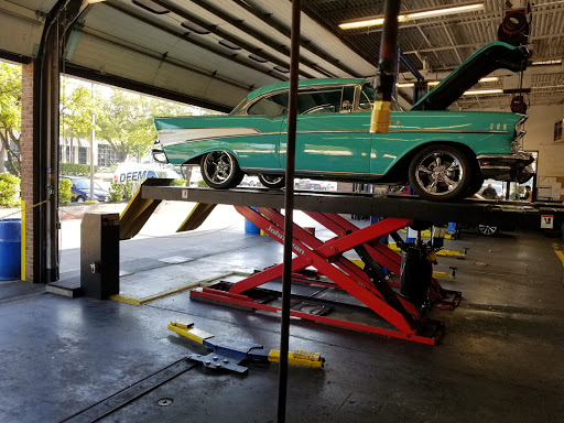 Auto Parts Store «Pep Boys Auto Parts & Service», reviews and photos, 1212 N Collins St, Arlington, TX 76011, USA