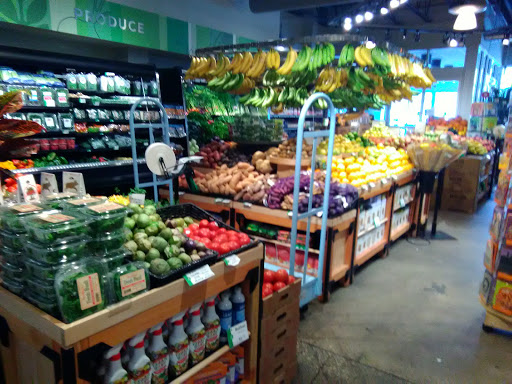 Grocery Store «Gateway Market», reviews and photos, 2002 Woodland Ave, Des Moines, IA 50312, USA