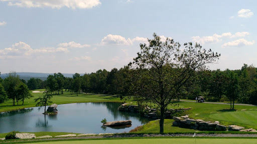 Golf Shop «Eagle Rock Golf Clubhouse & Pro Shop», reviews and photos, 191 Turnberry Ln, Hazle Township, PA 18202, USA