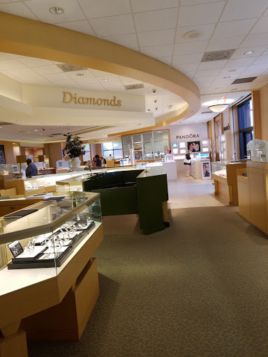 Jewelry Store «Jared The Galleria of Jewelry», reviews and photos, 2645 Medical Center Pkwy, Murfreesboro, TN 37129, USA