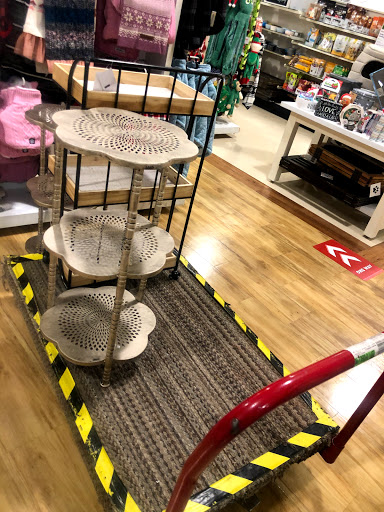 Department Store «HomeGoods», reviews and photos, 162 Everett Ave, Chelsea, MA 02150, USA