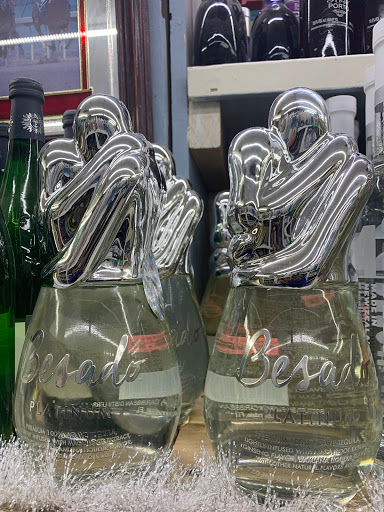 Liquor Store «Peachtree Package Store», reviews and photos, 300 Peachtree St NE # Cs1, Atlanta, GA 30308, USA