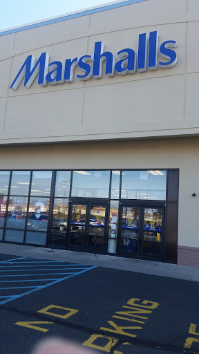 Department Store «Marshalls & HomeGoods», reviews and photos, 4950 Hadley Center Dr, South Plainfield, NJ 07080, USA