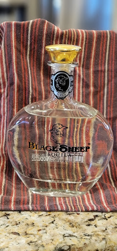 Liquor Store «Fairview Liquors & Fine Wines», reviews and photos, 2382 Fairview Blvd, Fairview, TN 37062, USA