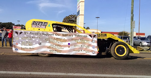 Shopping Mall «South Oaks Shopping Center», reviews and photos, 1546 S Ohio Ave, Live Oak, FL 32064, USA