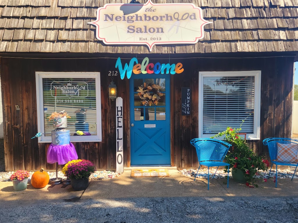 Neighborhood Salon 63025