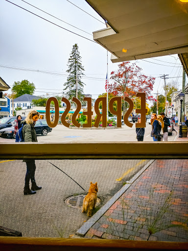 Coffee Shop «Dock Square Coffee House», reviews and photos, 18 Dock Square, Kennebunkport, ME 04046, USA