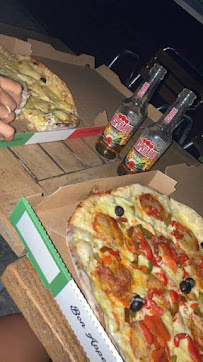 Plats et boissons du Pizzeria Pizza Richard rocade à Alès - n°2