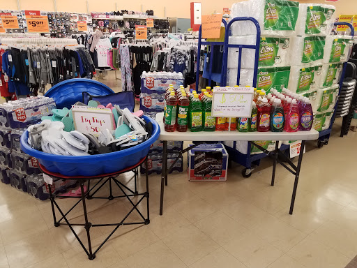 Dollar Store «FAMILY DOLLAR», reviews and photos, 1110 S Philo Rd, Urbana, IL 61801, USA