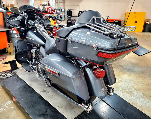 Harley-Davidson Dealer «St. Charles Harley-Davidson», reviews and photos, 3808 W Clay St, St Charles, MO 63301, USA